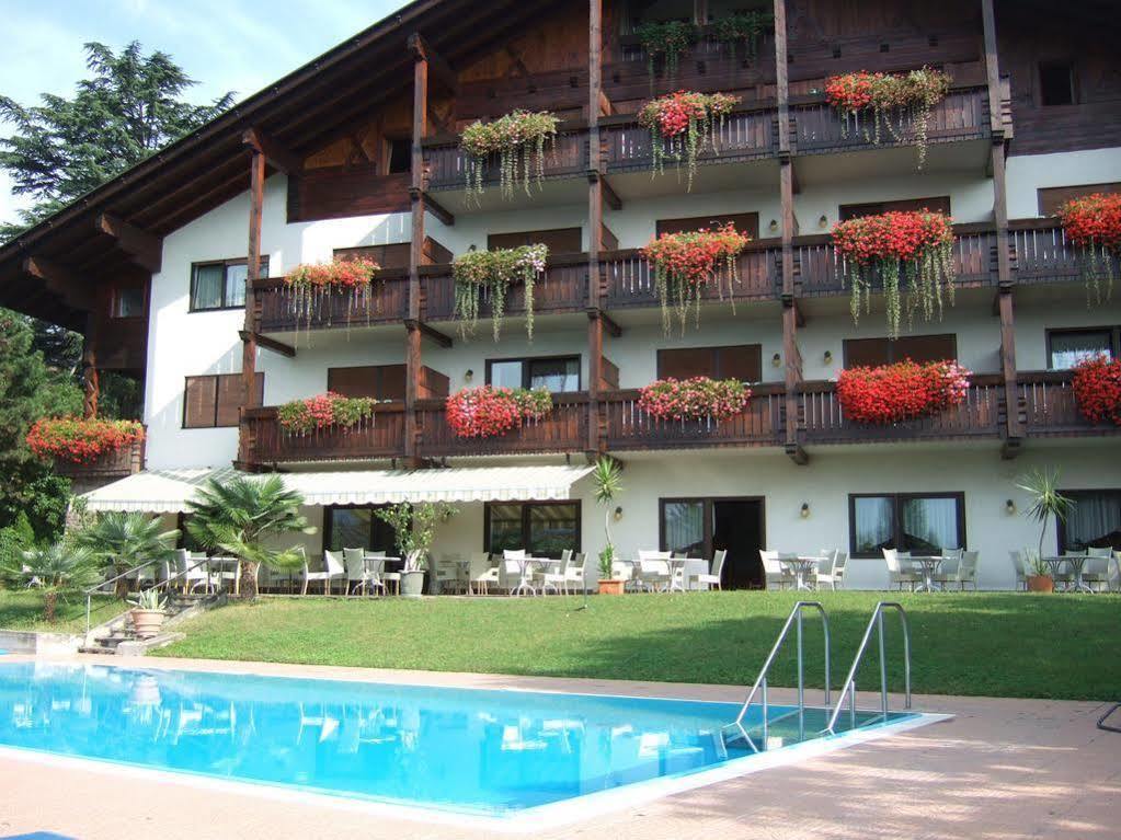 Hotel Salgart Μεράνο Εξωτερικό φωτογραφία